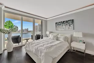 7000 Island Blvd, Aventura, FL 33160 - Photo 22