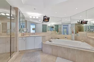 7000 Island Blvd, Aventura, FL 33160 - Photo 30