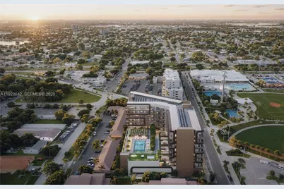 218 SE 7th St #612B, Hallandale Beach, FL 33009 - Photo 2