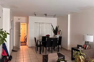 400 Kings Point Dr, Sunny Isles Beach, FL 33160 - Photo 8