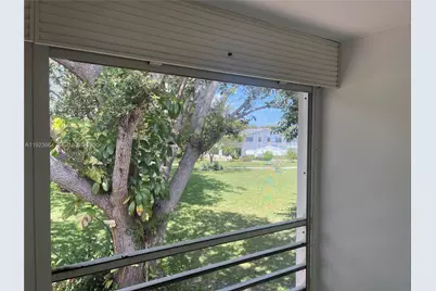 119 Tilford F #119, Deerfield Beach, FL 33442 - Photo 4