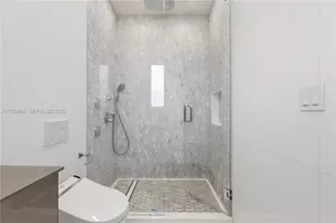 17875 Collins Ave, Sunny Isles Beach, FL 33160 - Photo 26