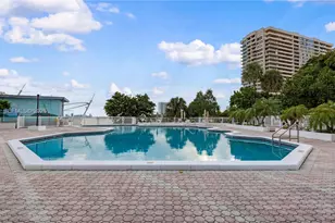 11111 Biscayne Blvd, Miami, FL 33181 - Photo 26