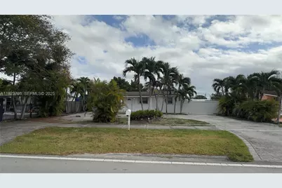 5125 SW 102nd Ave, Miami, FL 33165 - Photo 1