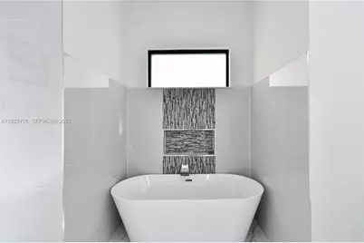 843 S Burns Ave S, Lehigh Acres, FL 33974 - Photo 24