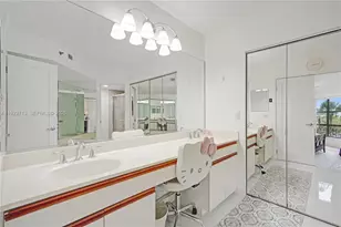 3600 Mystic Point Dr, Aventura, FL 33180 - Photo 26