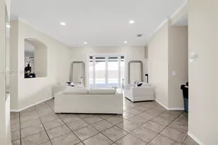 15875 SW 149th Ln, Miami, FL 33196 - Photo 10