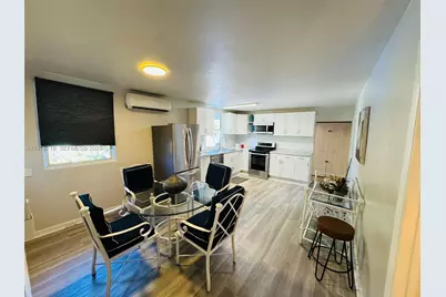 2205 Roosevelt St #4, Hollywood, FL 33020 - Photo 4