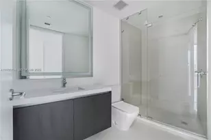 851 NE 1st Ave, Miami, FL 33132 - Photo 22