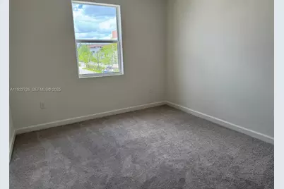 18406 SW 2nd St, Pembroke Pines, FL 33029 - Photo 4