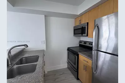 850 N Miami Ave #W-2108, Miami, FL 33132 - Photo 2