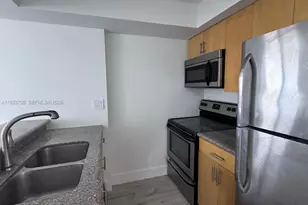 850 N Miami Ave, Miami, FL 33132 - Photo 2