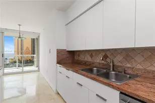 16400 Collins Ave, Sunny Isles Beach, FL 33160 - Photo 18