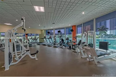 16400 Collins Ave #942, Sunny Isles Beach, FL 33160 - Photo 40