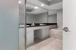 16400 Collins Ave, Sunny Isles Beach, FL 33160 - Photo 30