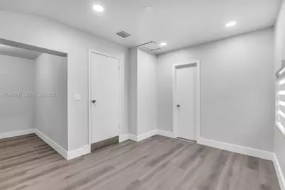 648 South Dr, Miami Springs, FL 33166 - Photo 6