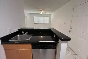 620 S Park Rd, Hollywood, FL 33021 - Photo 2