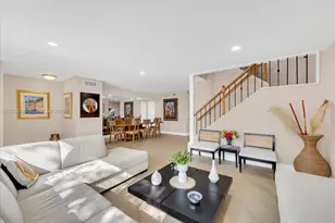 3013 Willow Ln, Hollywood, FL 33021 - Photo 2