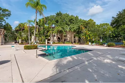 4201 W McNab Rd #15, Pompano Beach, FL 33069 - Photo 2