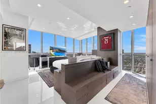 1100 Biscayne Blvd, Miami, FL 33132 - Photo 6