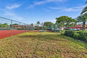 1489 Fairway Rd, Pembroke Pines, FL 33026 - Photo 38