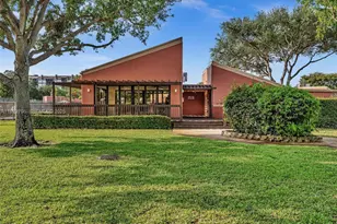 1489 Fairway Rd, Pembroke Pines, FL 33026 - Photo 44