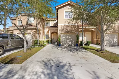 8525 SW 214th Ter, Cutler Bay, FL 33189 - Photo 2