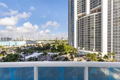 18101 Collins Ave #906, Sunny Isles Beach, FL 33160 - Photo 4