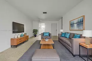 2854 E Crosley Dr E, West Palm Beach, FL 33415 - Photo 4