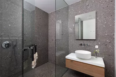8701 Collins Ave #902, Miami Beach, FL 33154 - Photo 16