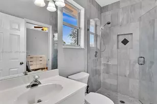 8123 NW 161st Terrace, Miami Lakes, FL 33016 - Photo 64