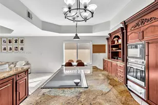 8123 NW 161st Terrace, Miami Lakes, FL 33016 - Photo 22