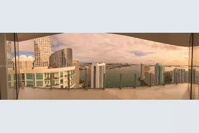 300 Biscayne Blvd Way #4201, Miami, FL 33131 - Photo 2