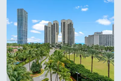 19370 E Collins Ave #627, Sunny Isles Beach, FL 33160 - Photo 1