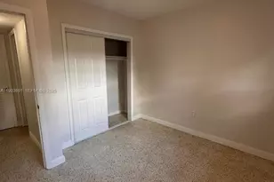 219 NW 10th Ave, Miami, FL 33128 - Photo 12