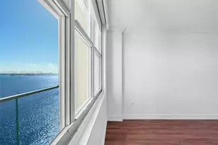 800 Claughton Island Dr, Miami, FL 33131 - Photo 24