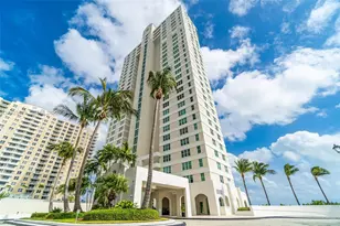 800 Claughton Island Dr, Miami, FL 33131 - Photo 4