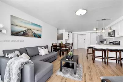 1800 Collins Ave #11B, Miami Beach, FL 33139 - Photo 6