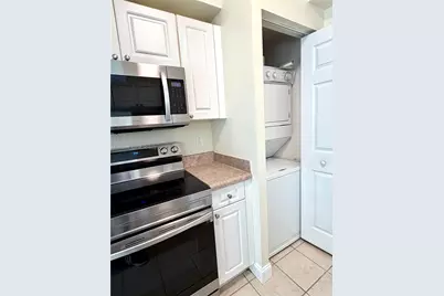 17150 N Bay Rd #2419, Sunny Isles Beach, FL 33160 - Photo 10