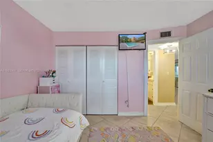 4111 Stirling Rd, Dania Beach, FL 33314 - Photo 38