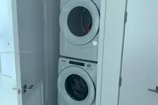 17550 Collins Ave, Sunny Isles Beach, FL 33160 - Photo 26