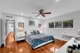 461 NE 115th St, Miami, FL 33161 - Photo 28