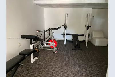 1650 NE 115th St #405, Miami, FL 33181 - Photo 6