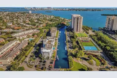 1650 NE 115th St #405, Miami, FL 33181 - Photo 2