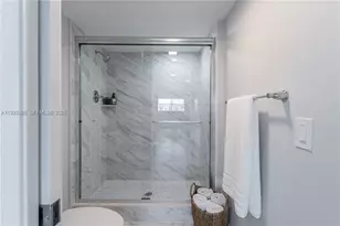 12955 SW 16th Ct, Pembroke Pines, FL 33027 - Photo 14