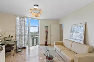 19111 Collins Ave, Sunny Isles Beach, FL 33160 - Photo 26
