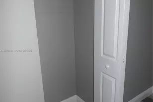 5612 Rock Island Rd, Tamarac, FL 33319 - Photo 12