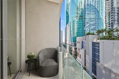 300 Biscayne Boulevard Way #1106E, Miami, FL 33131 - Photo 10