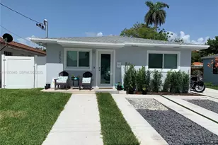 2852 SW 36th Ave, Miami, FL 33133 - Photo 2