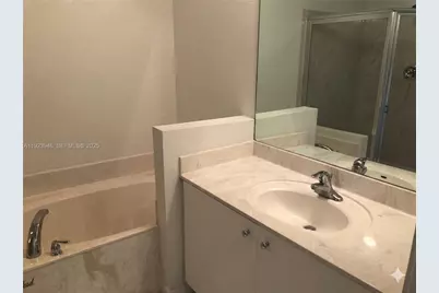 1826 NE 5th St #1405, Boynton Beach, FL 33435 - Photo 8